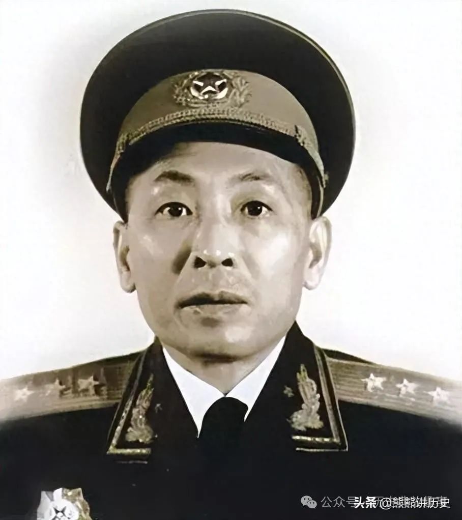 第一代大军区司令员卸任后,接任的是哪13位名将? | 八阕