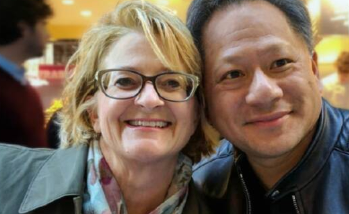 黄仁勋妻子Lor——保持低调闻名的慈善家